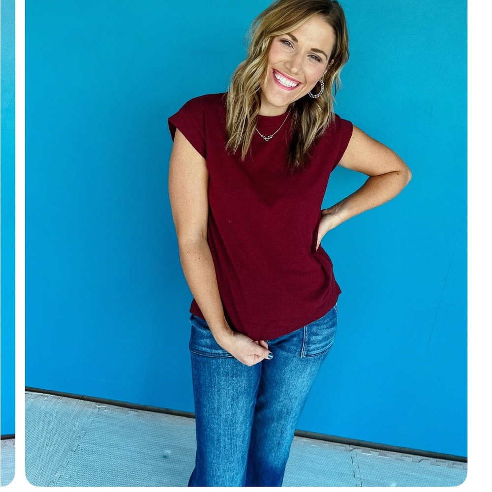 Short sleeve top